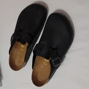 Mens Boston Birkenstock size 11